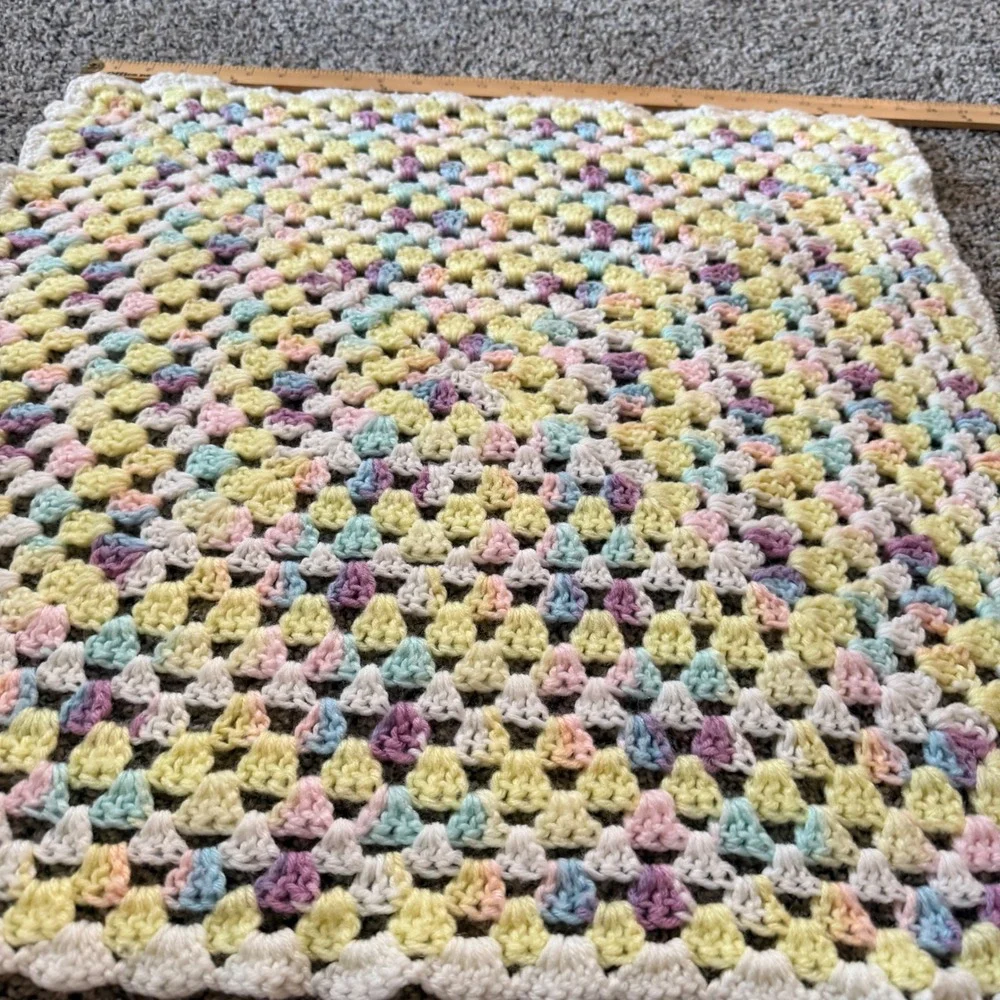 Handmade Pastel Granny Square Crochet Baby Blanket Yellow Pink Blue 25
